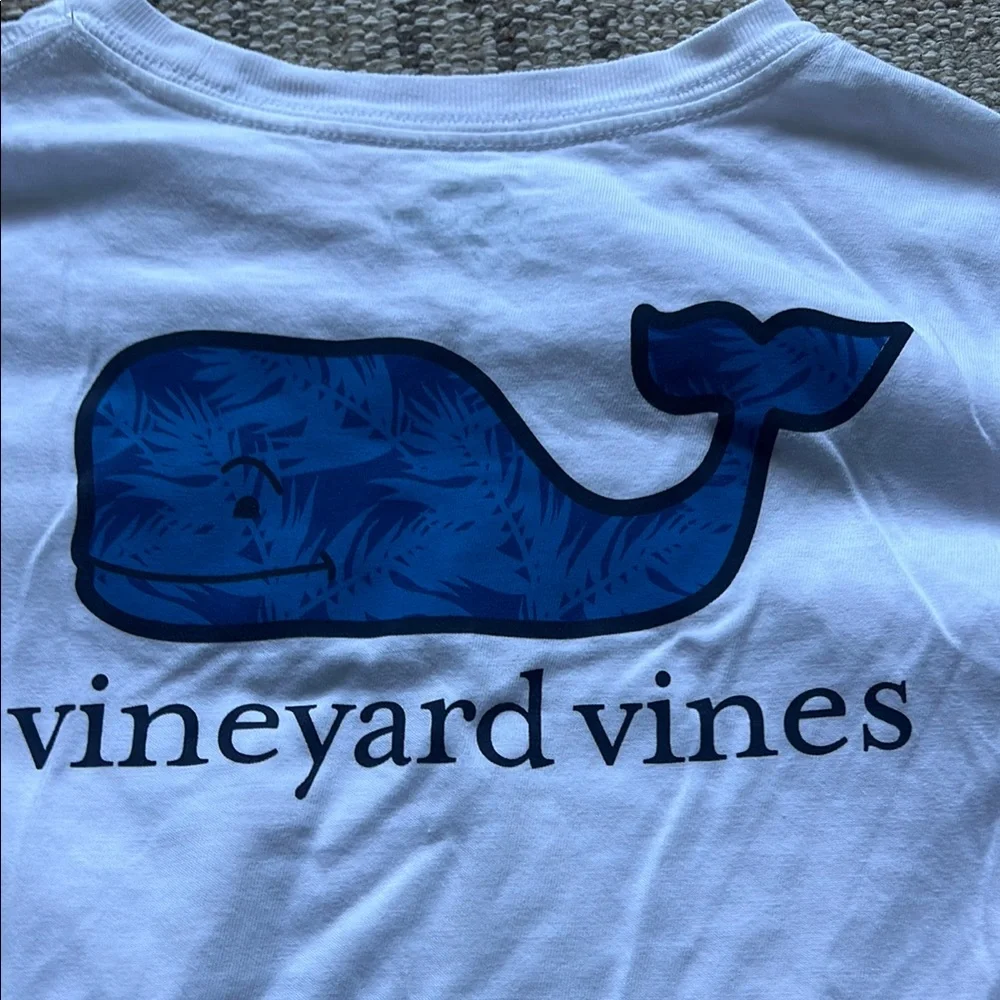Vineyard Vines Kids White T-Shirt - Picture 5 of 5